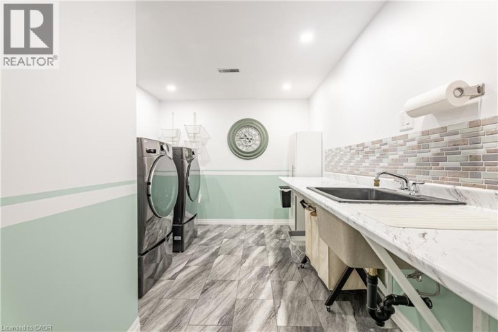 Photo 41 at 75 BEASLEY Crescent 9, Cambridge Photo 41 at 75 BEASLEY Crescent 9, Cambridge